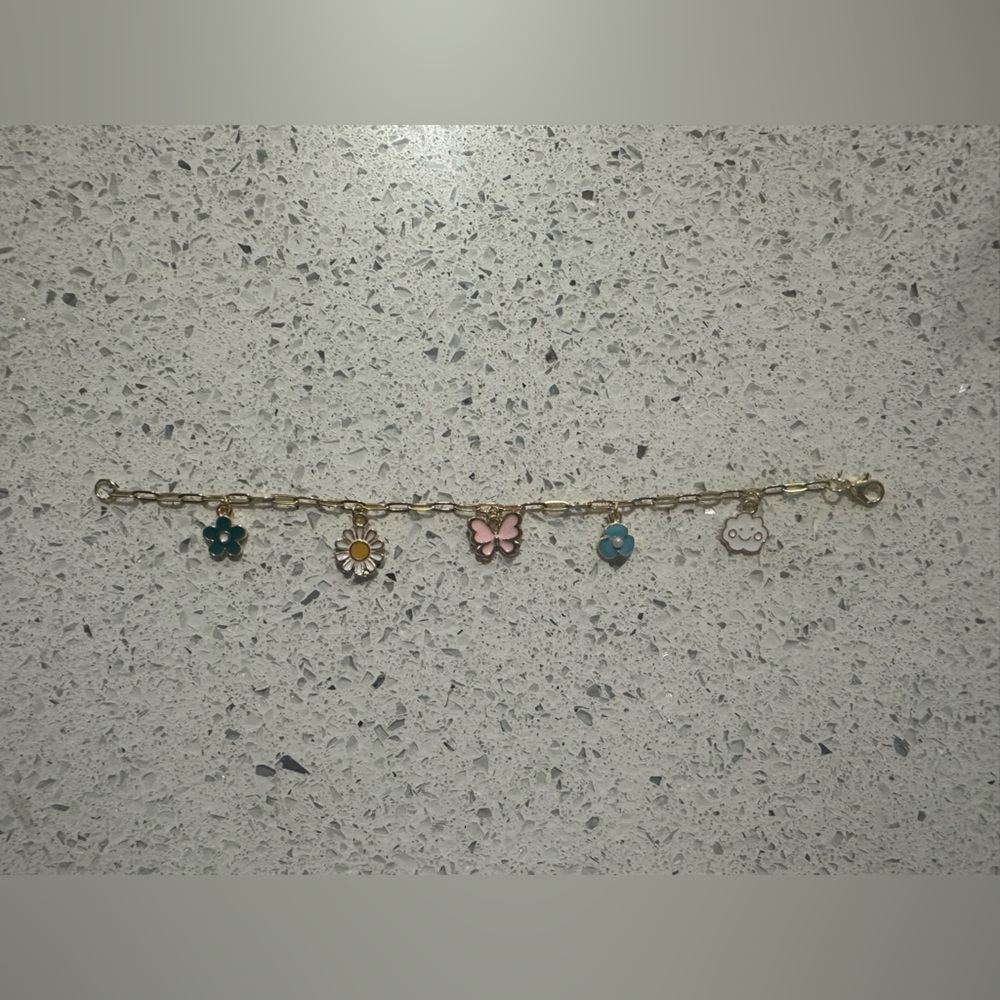 Gold tone Charm Bracelet with Colorful Enamel Charms 7”